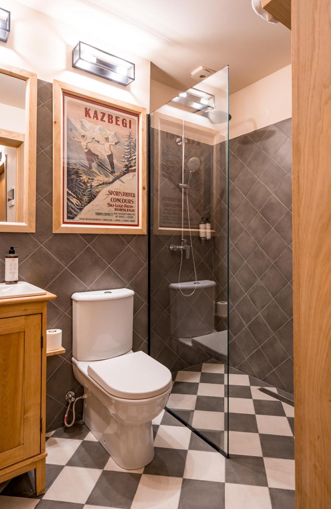 1740 Boutique Hotel Kazbegi Экстерьер фото