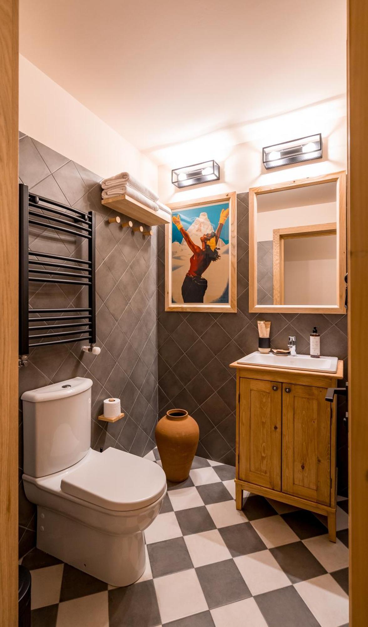 1740 Boutique Hotel Kazbegi Экстерьер фото