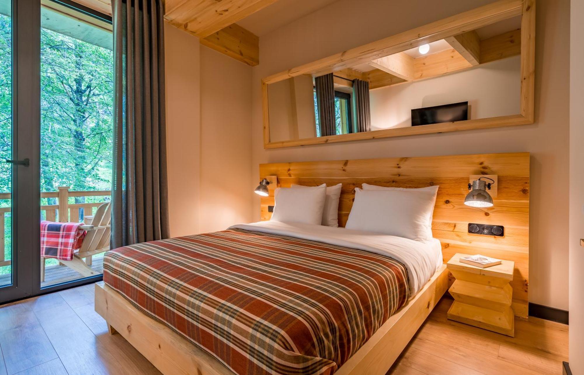 1740 Boutique Hotel Kazbegi Экстерьер фото