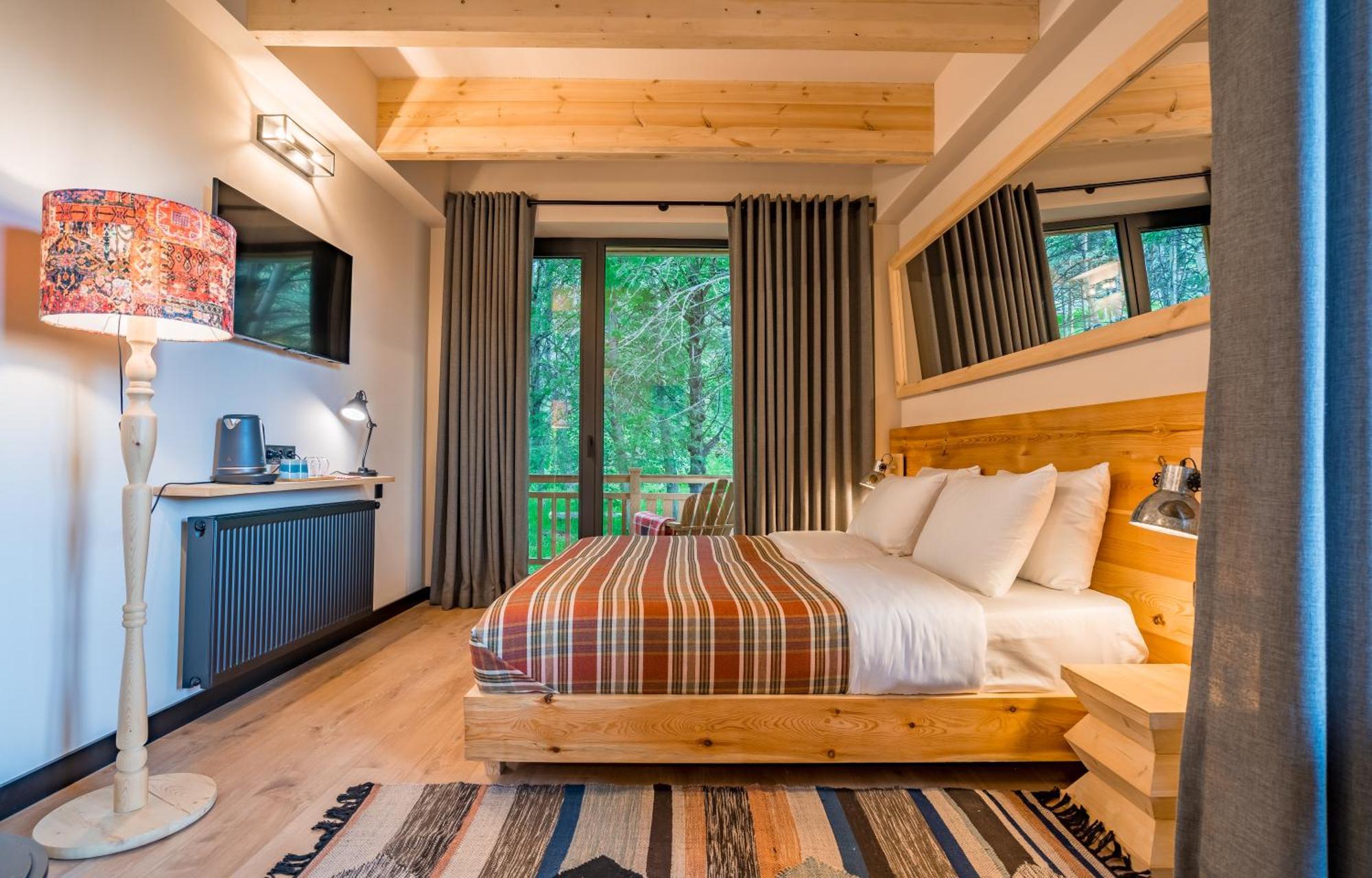 1740 Boutique Hotel Kazbegi Экстерьер фото